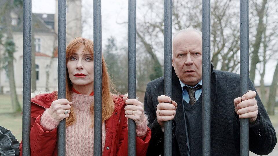 Familie Bundschuh - Unter Verschluss