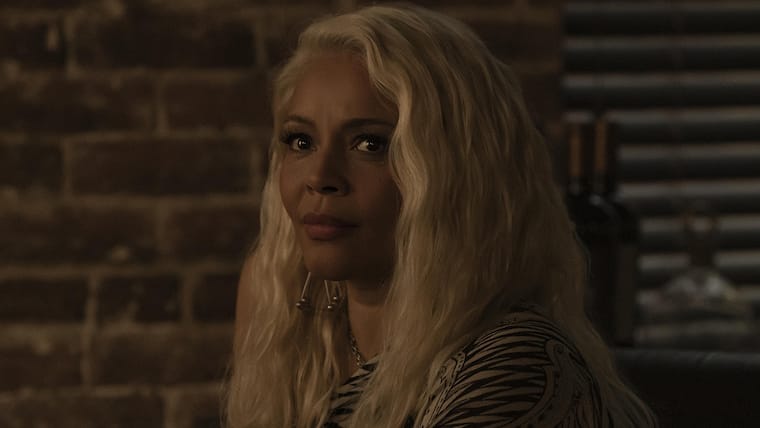 The Penguin - Staffel 1: Carmen Ejogo als Eve Karlo