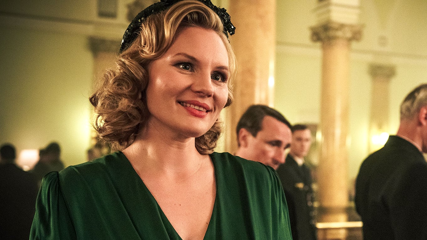 Rosalie Thomass als Hannie Lessing in 