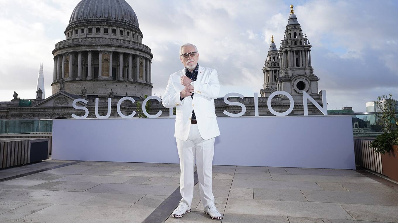 Brian Cox eröffnete die Londoner Börse, um den Start von 