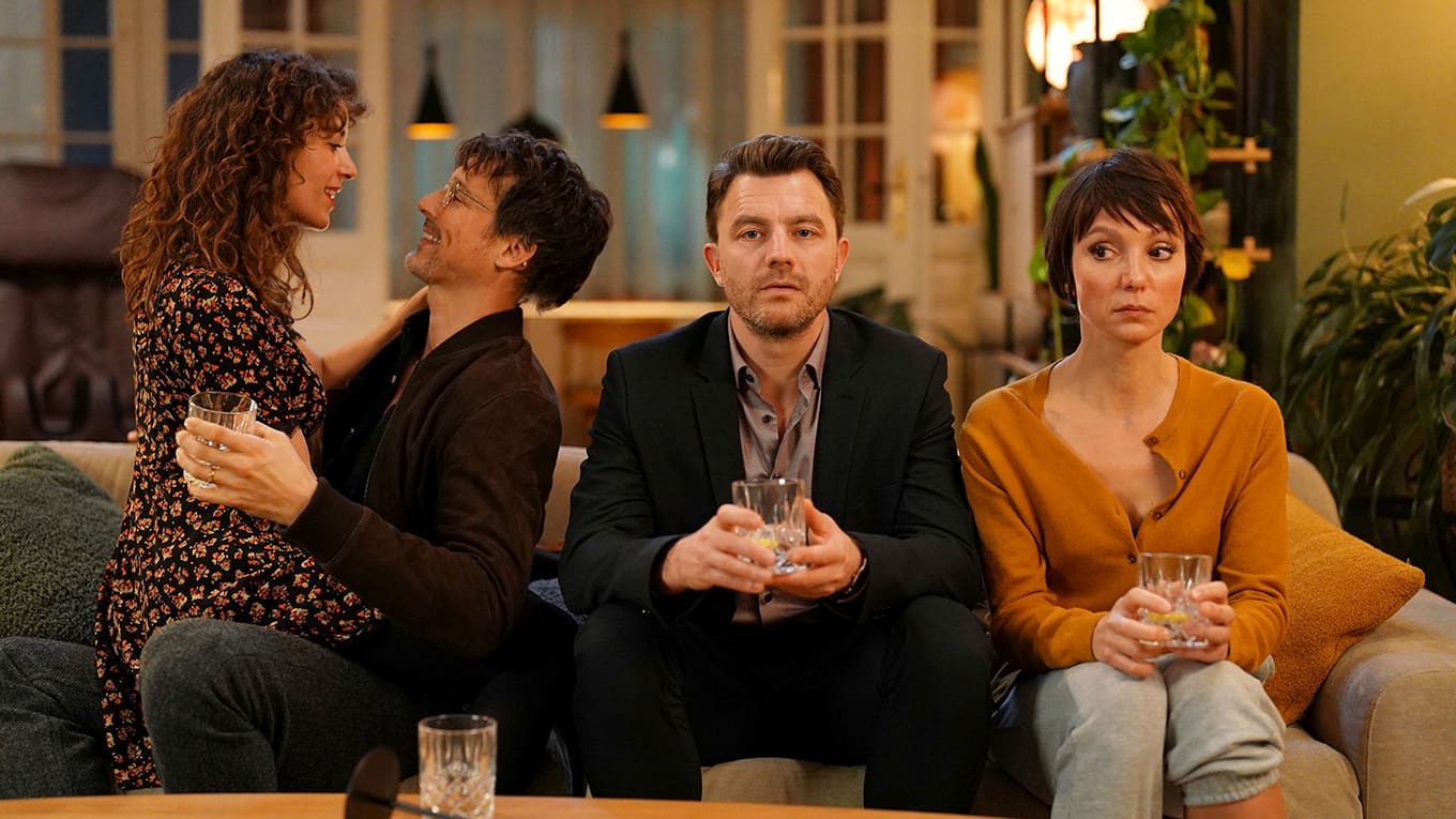 Der Vierer: mit (v.l.) Lucía Barrado, Florian David Fitz, Friedrich Mücke und Julia Koschitz