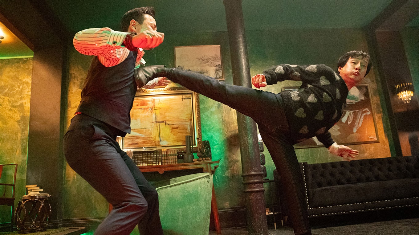 Szenenbild aus der Actionkomödie Love Hurts - Liebe tut weh mit Ke Huy Quan