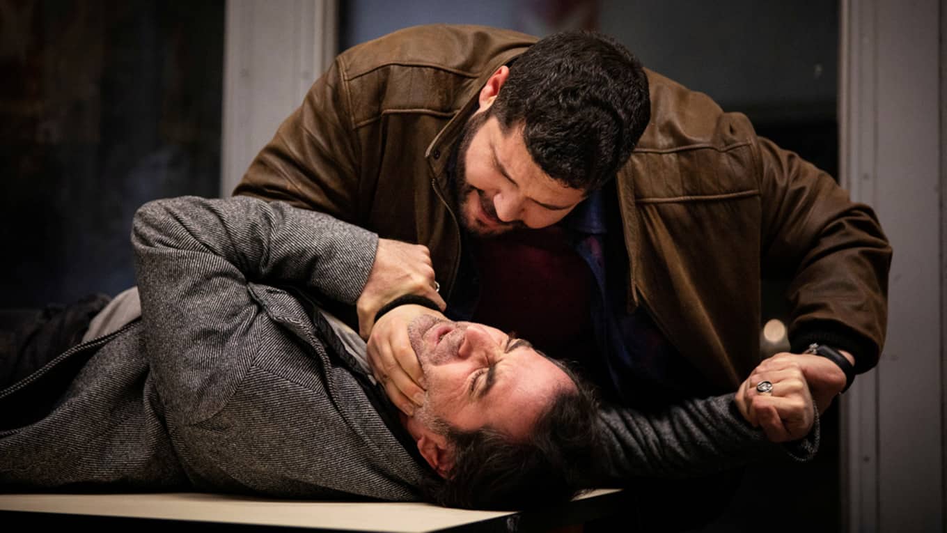 Plattfuß - Ein Cop in Neapel