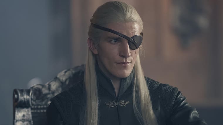 Ewan Mitchell als Aemond Targaryen in "House of the Dragon"-Staffel 1