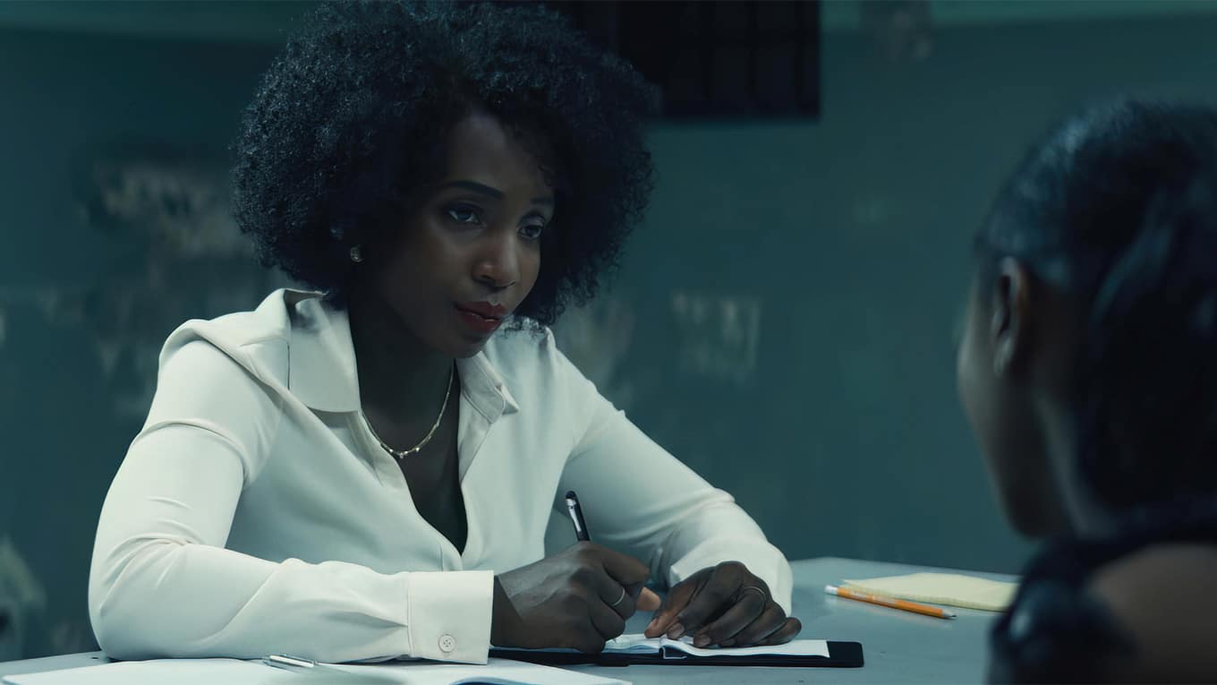 Get Milli Black - ab 3.12. bei Sky